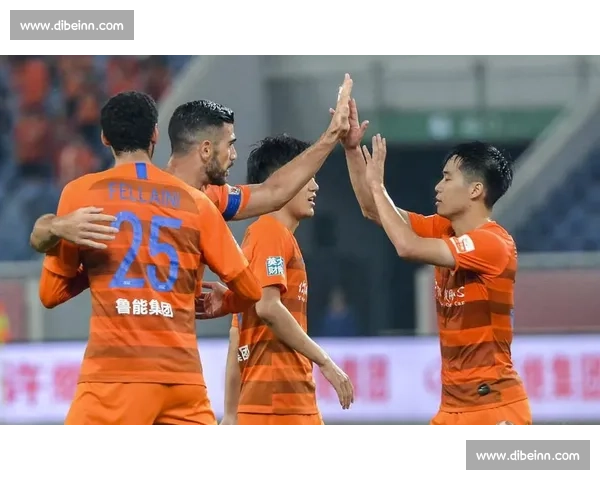 以阵容轮换为核心探讨球队战术调整与球员表现优化的策略分析